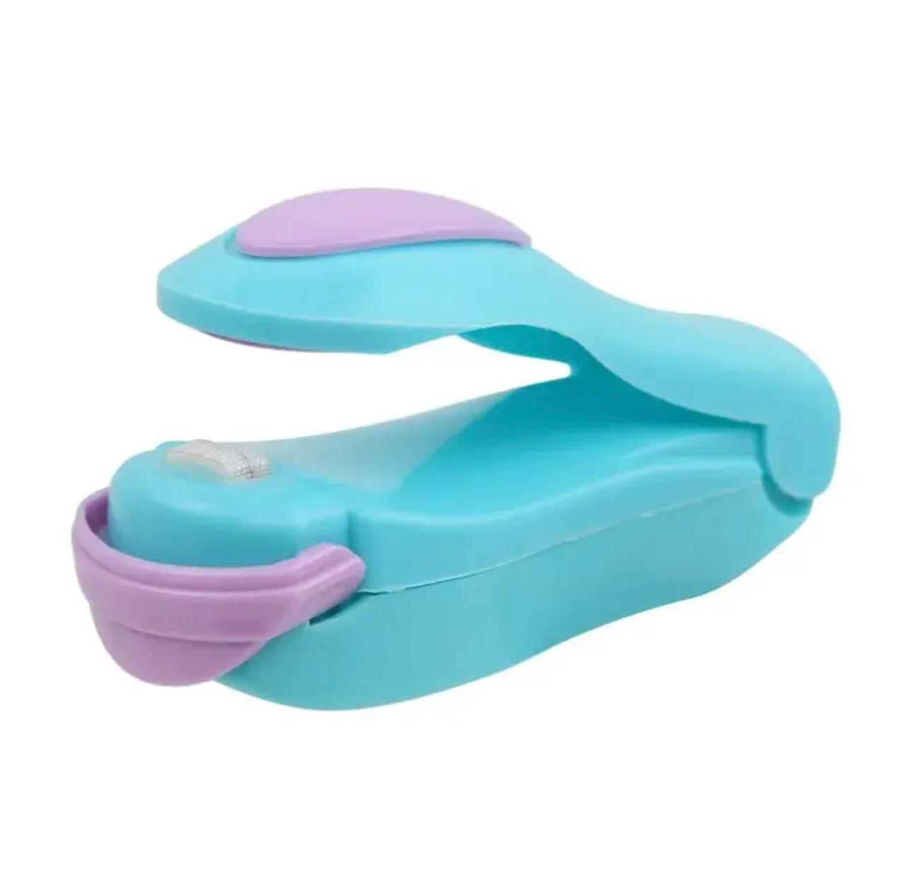 Colorful Mini Bag Sealer - Compact Heat-Sealing Device for Freshness on the Go